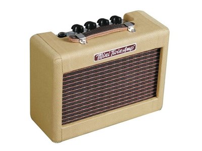 Fender battery amp 'Mini ‘57 Twin-Amp™