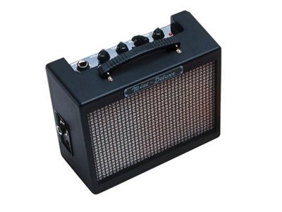 Fender battery amp 'Mini Deluxe Amp